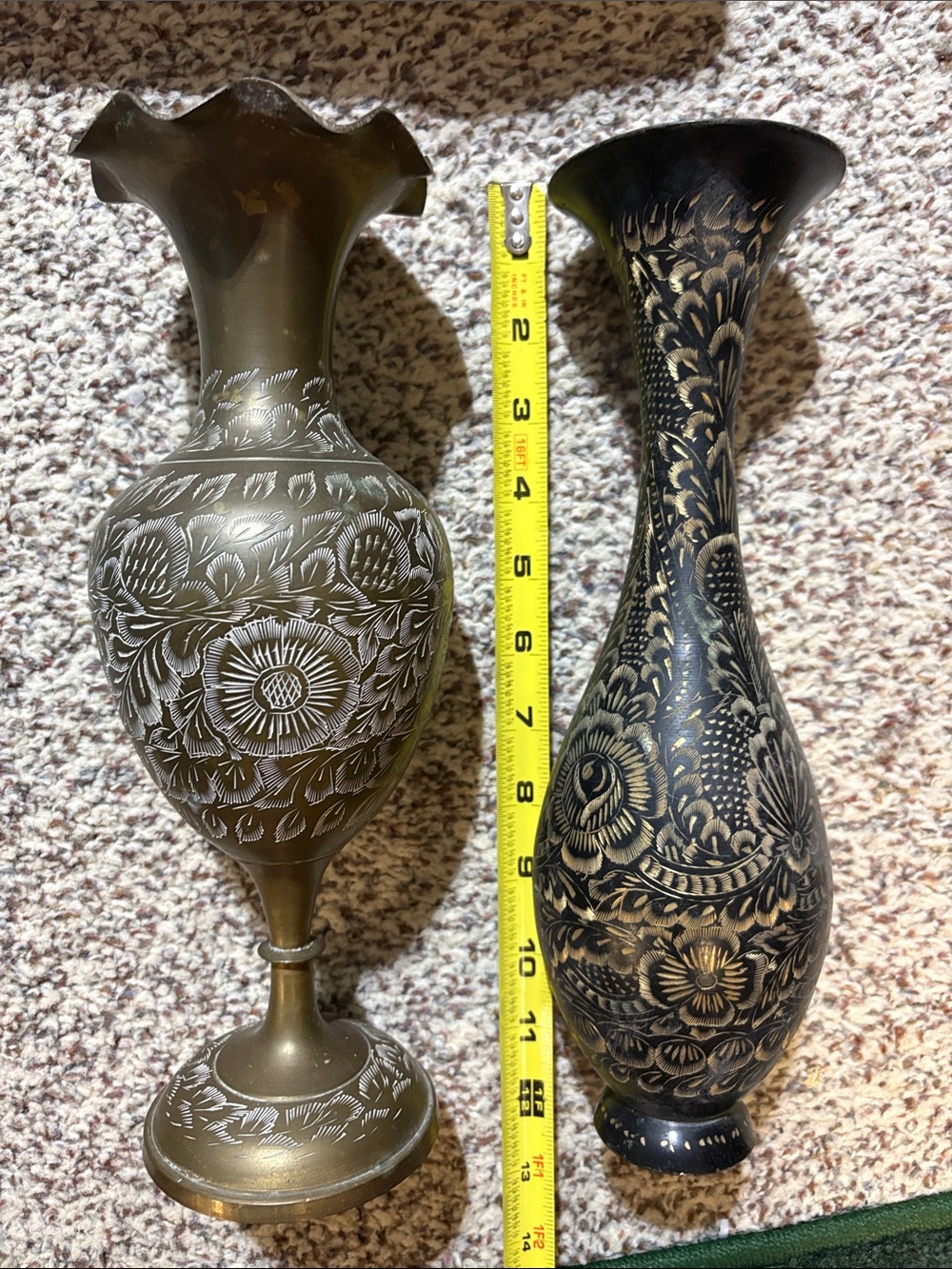 Lot 2 metal (brass) vases vintage?